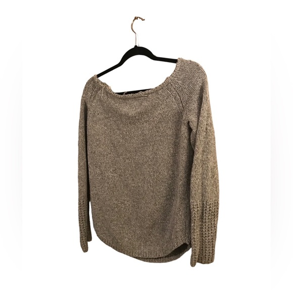 Abercrombie & Fitch Sweater - Picture 3 of 3